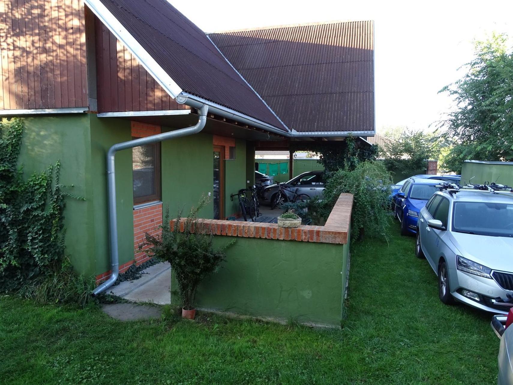 Penzion Pod Vapenkami Straznice Luaran gambar